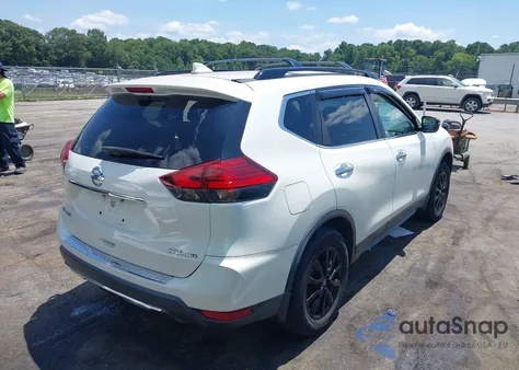 2017 Nissan Rogue Sv z USA, uszkodzony, nr VIN 5N1AT2MV3HC892618